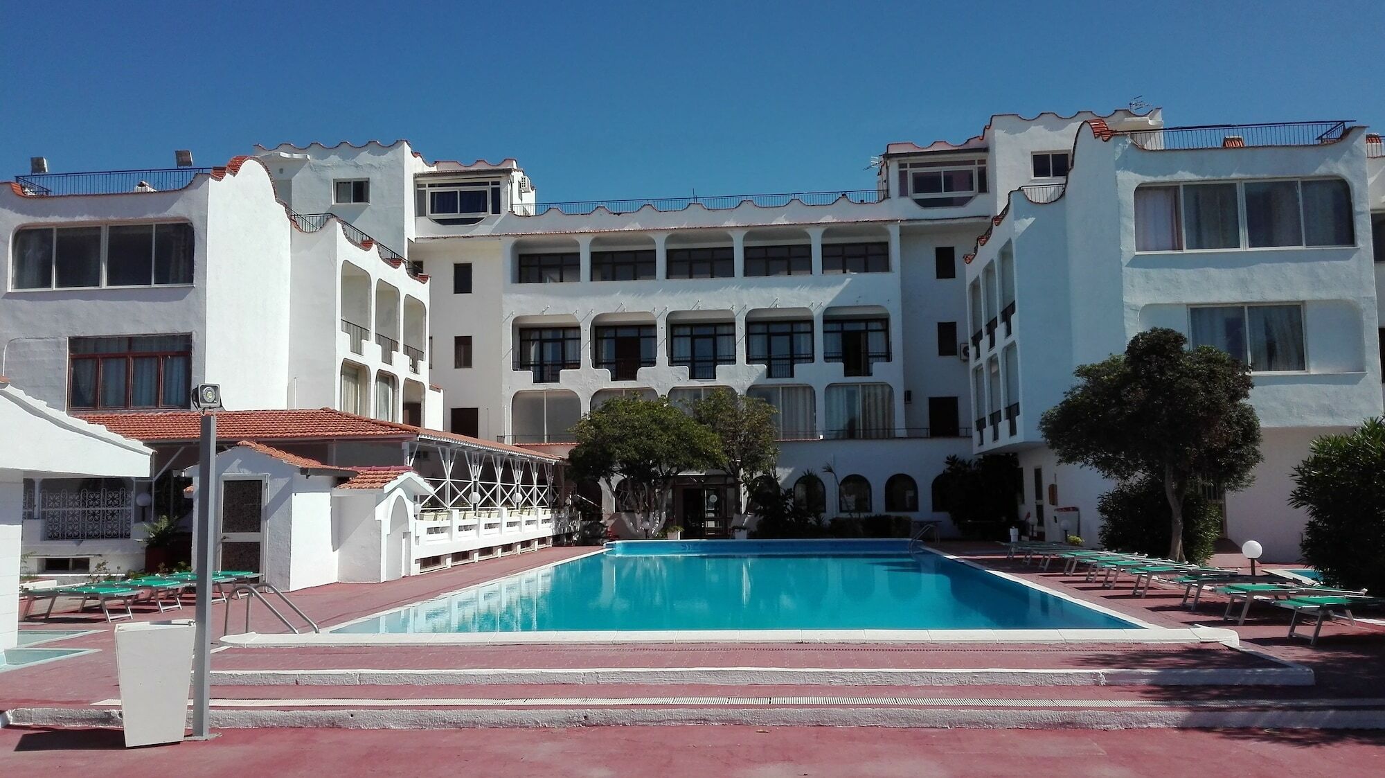 מונדרגונה International Resort מראה חיצוני תמונה